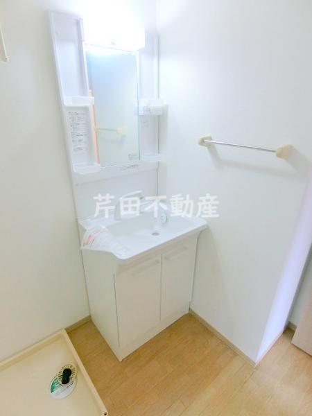 洗面設備　弊社は更新料１万円のみ　保証会社の更新料もありません