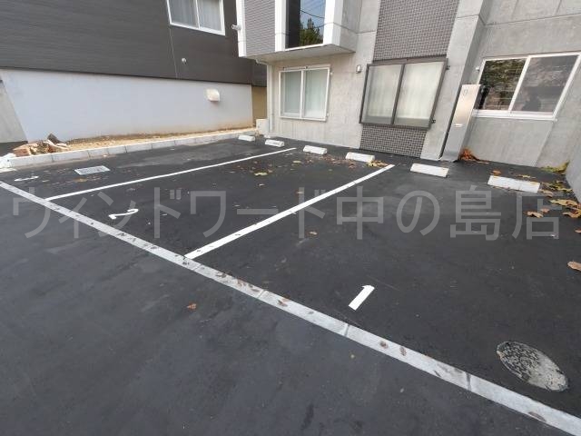 駐車場　詳細は、ウィンドワード中の島店までご相談下さい。