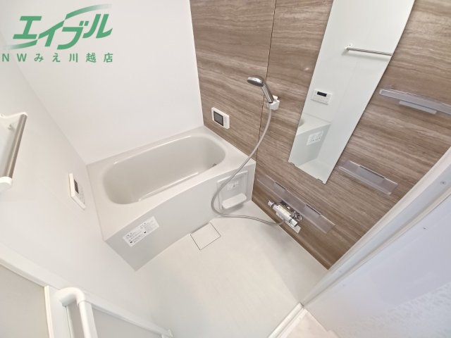 バス・シャワールーム　別部屋参考写真です