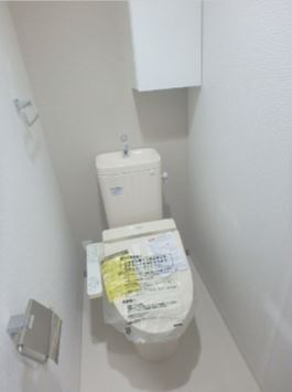 トイレ　清潔感のあるトイレです