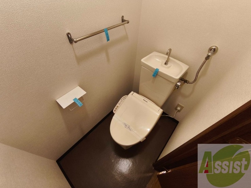 トイレ　こちらはトイレです。清潔感があり、安心して使用できます。