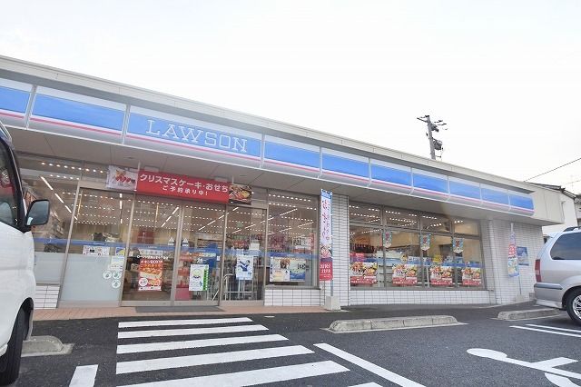 コンビニ　ローソン　広島山本七丁目店（コンビニ）まで743m