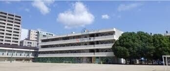 小学校　豊津第一小学校（小学校）まで817m