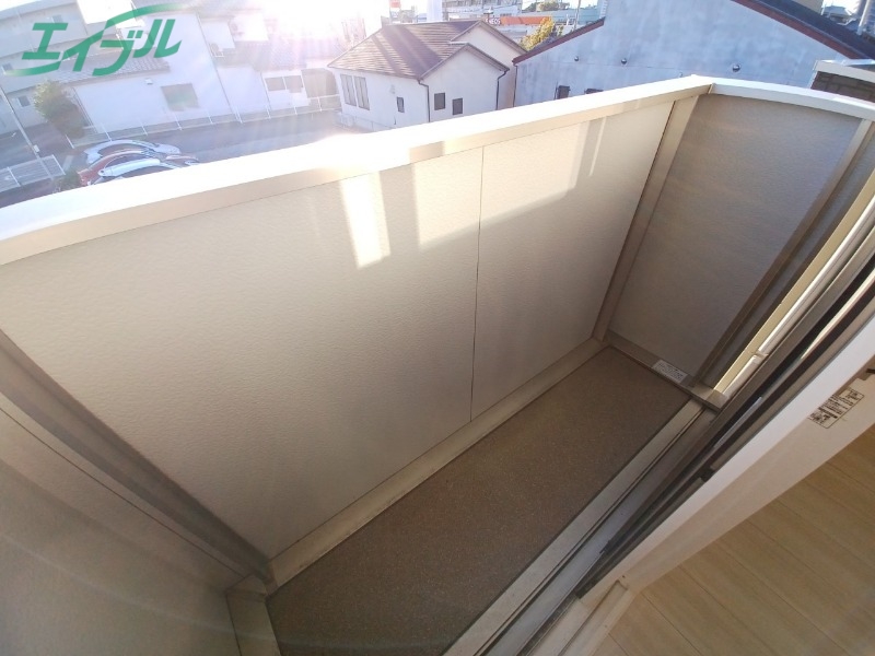 バルコニー　同物件別部屋参考写真です。