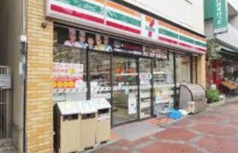 コンビニ　セブンイレブン江東亀戸2丁目店（コンビニ）まで133m