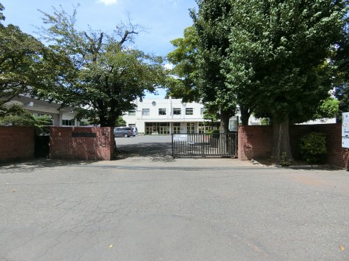 中学校　鶴ヶ島市立鶴ヶ島中学校（中学校）まで1780m