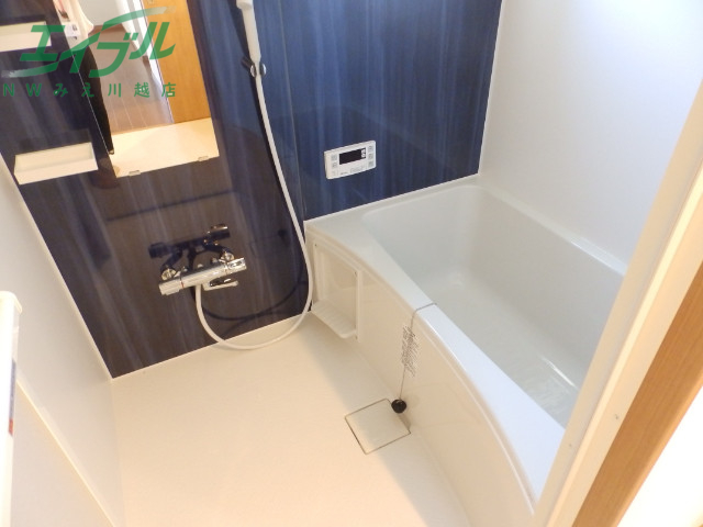 バス・シャワールーム　同タイプ部屋写真です。