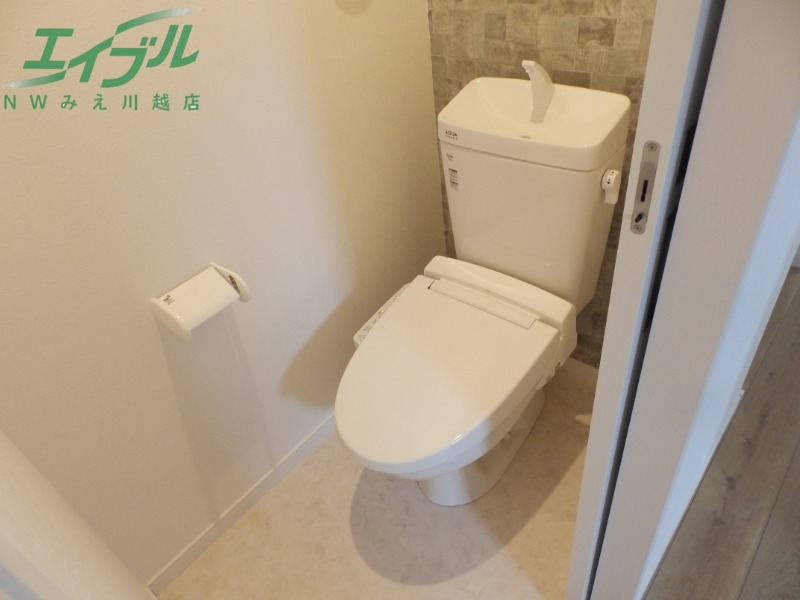 トイレ　同タイプ部屋写真です。