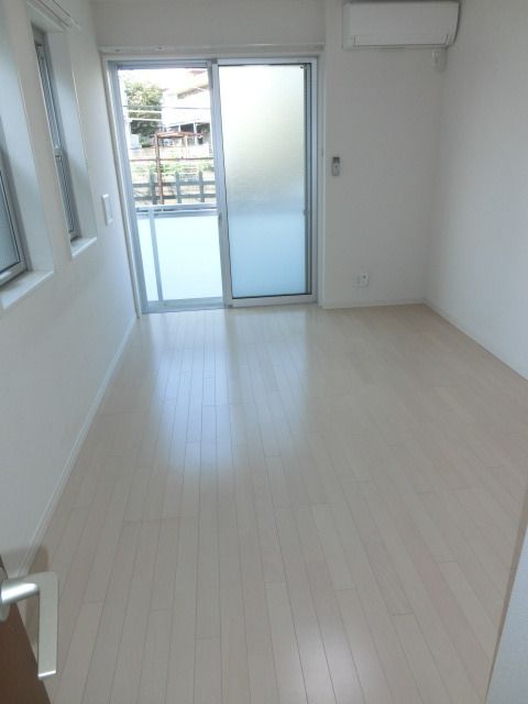 居室・リビング　キレイなお部屋です