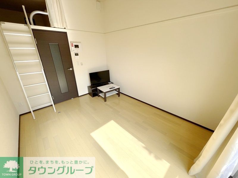 居室・リビング　同物件参考写真