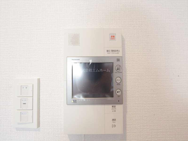 セキュリティ　TVモニター付インターホン