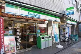 コンビニ　ファミリーマート 柏駅西口店（コンビニ）まで265m