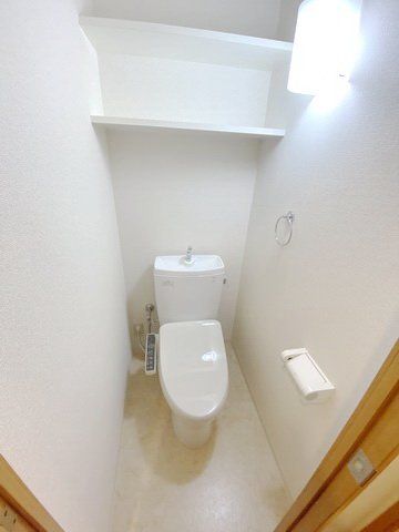 トイレ　トイレ