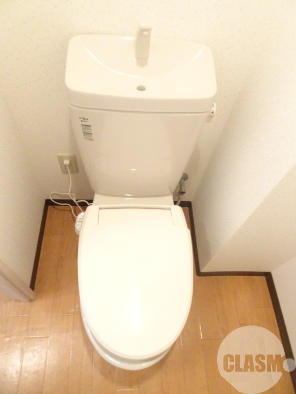 トイレ　ウォシュレット設置できます♪