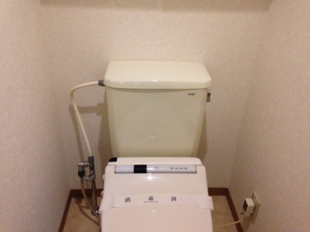 トイレ　別部屋参考写真