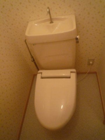 トイレ　ゆったりとした空間のトイレです