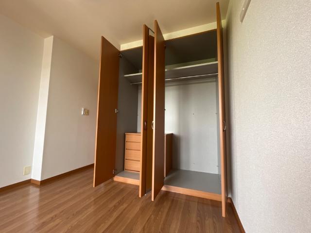 収納　クローゼット