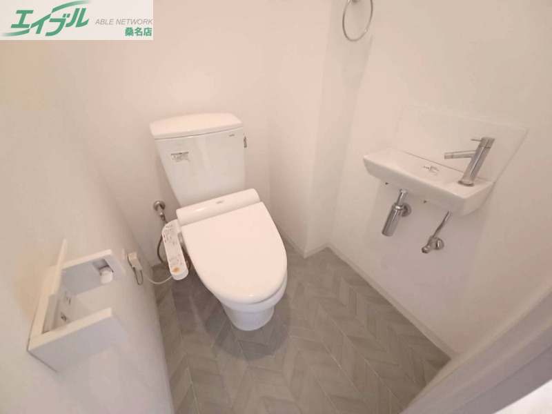 トイレ　別部屋参考写真です