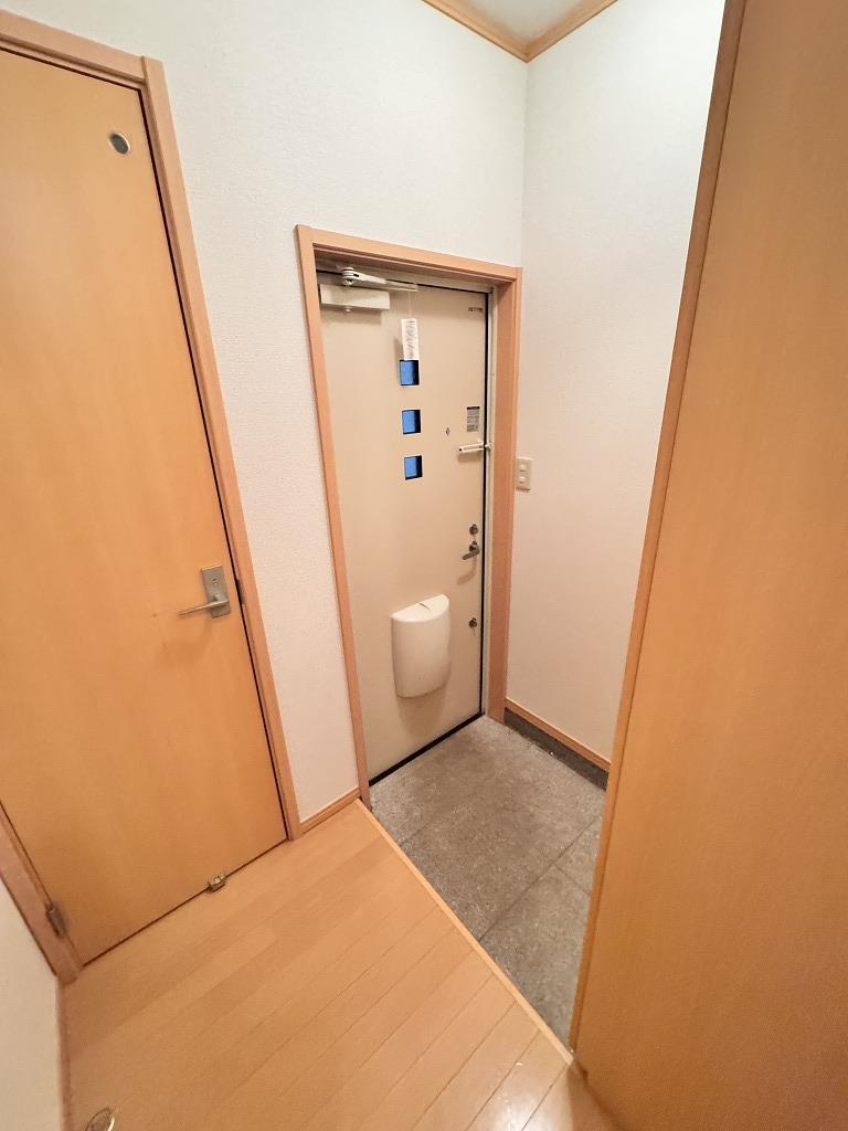 玄関　別のお部屋のお写真です
