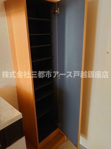 玄関　石崎ビル
