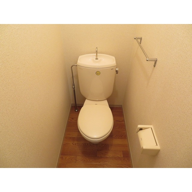 トイレ　別部屋写真