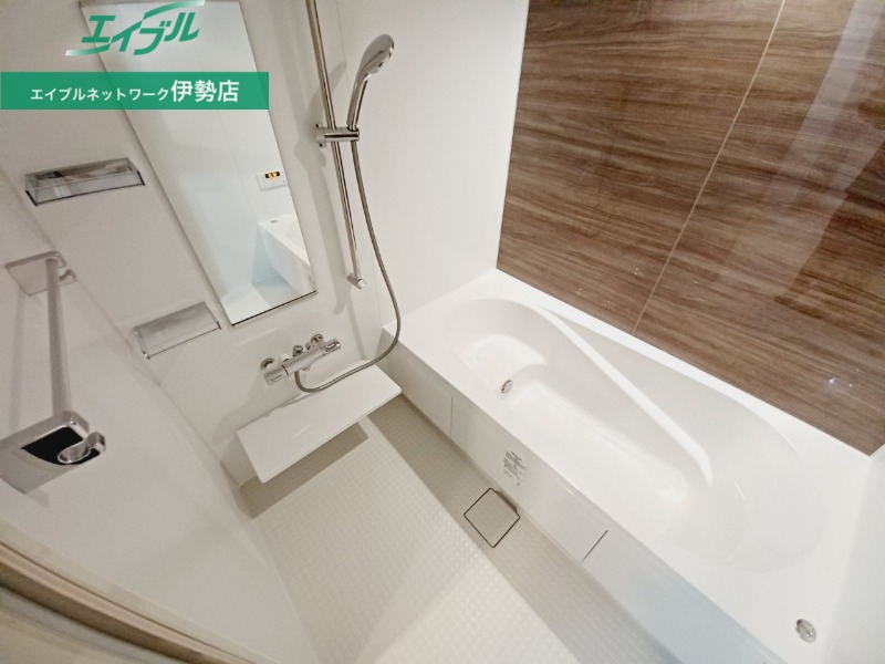 バス・シャワールーム　別部屋同型タイプです。