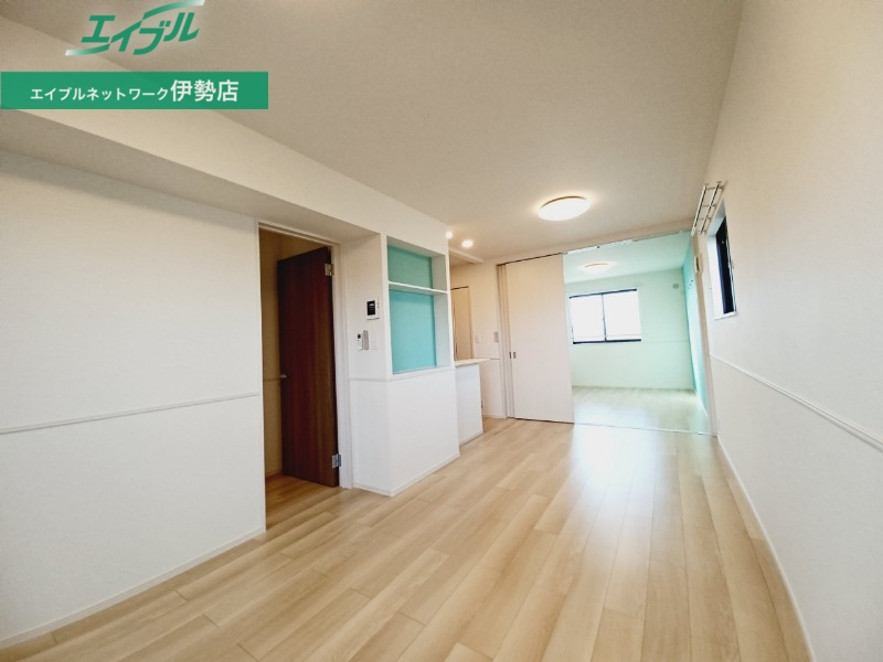 居室・リビング　別部屋同型タイプです。