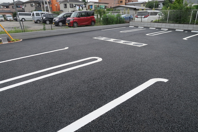 駐車場　駐車場