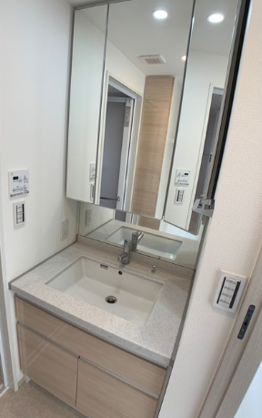 洗面設備　☆嬉しい独立洗面台☆
