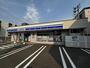 コンビニ　ローソン札幌八軒7条店（コンビニ）まで229m