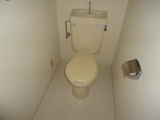 トイレ　シンプルで使いやすいトイレです
