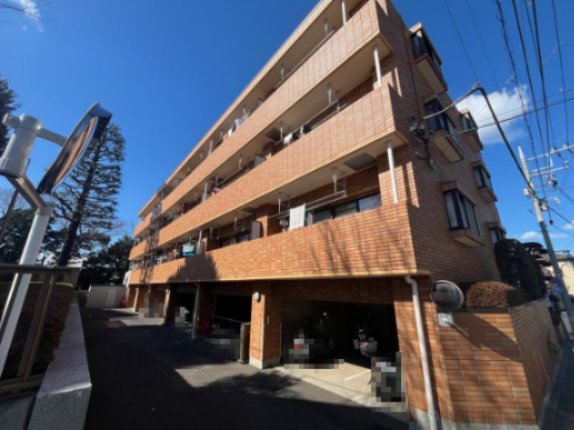 建物外観　外観は落ち着いています