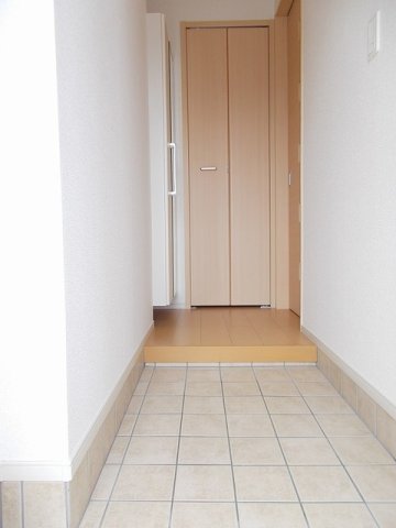 玄関　明るい玄関です