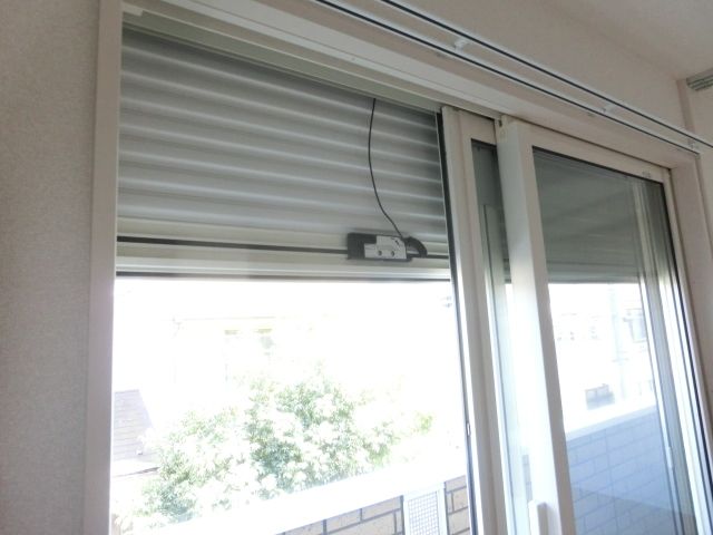 その他設備　防犯シャッター