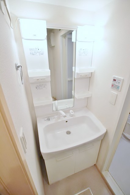 洗面設備　シャンプードレッサー