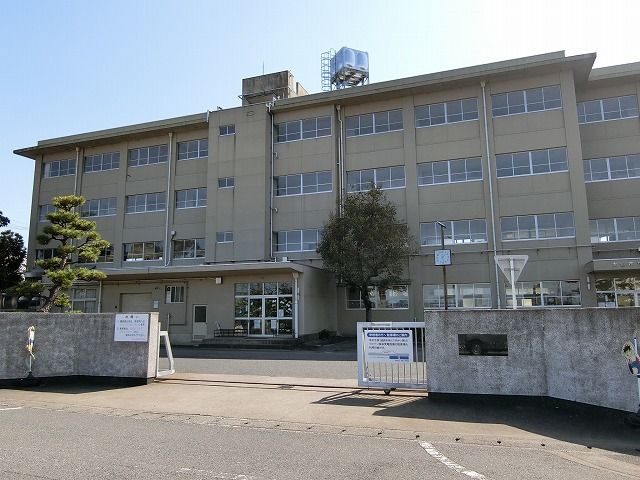 小学校　日新小学校（小学校）まで1000m