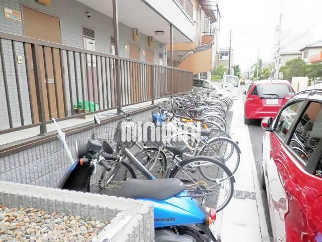 その他　駐輪場です。