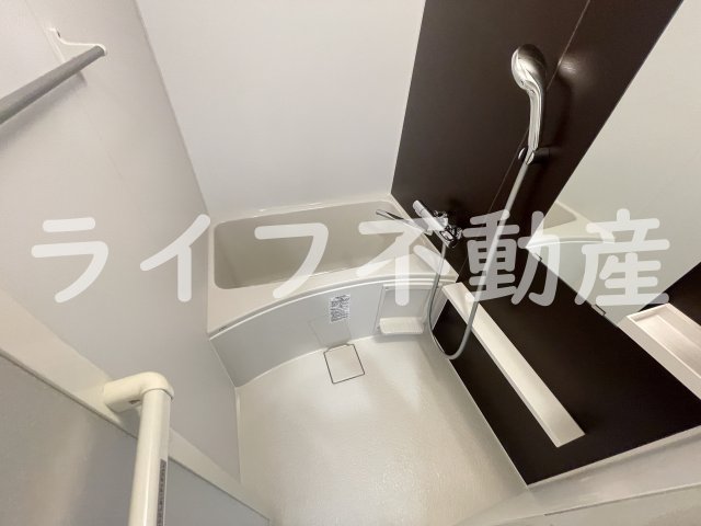 バス・シャワールーム　ゆったり過ごせるお風呂です
