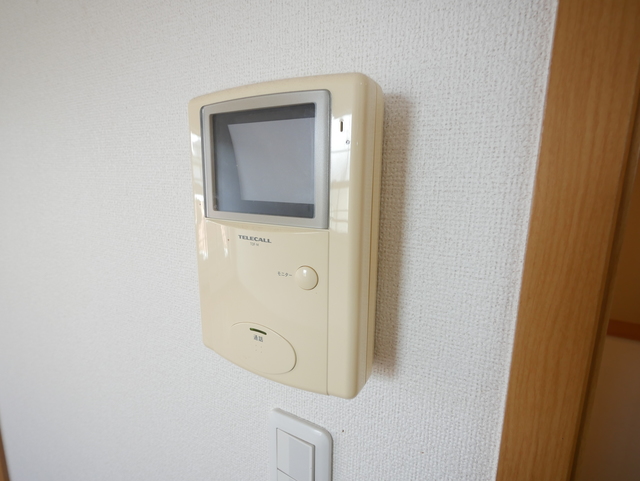 セキュリティ　★顔の見えるモニタ付インターホンで不意の来客も安心です★