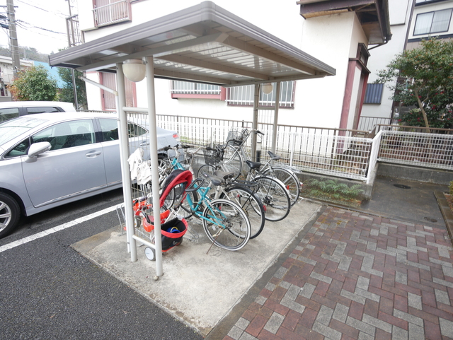 その他共有部分　★屋根付駐輪場がございます★