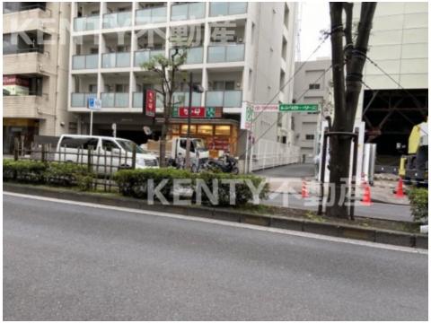 飲食店　なか卯 蒲田駅西口店（飲食店）まで76m