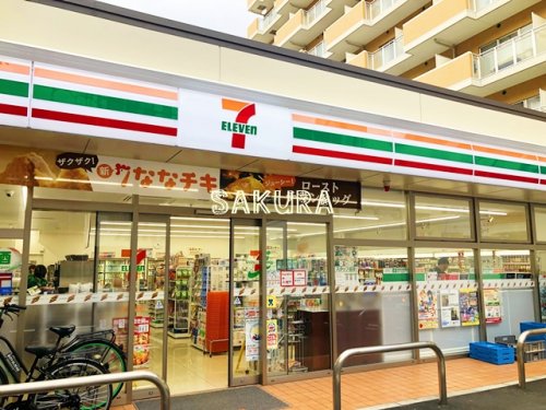 コンビニ　セブンイレブン川崎小川町店（コンビニ）まで106m