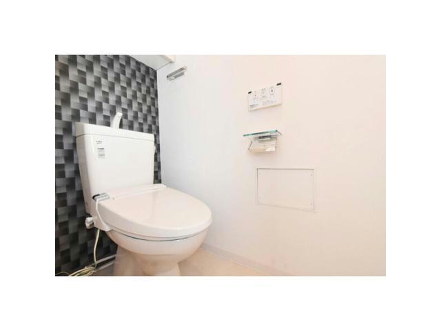ファーストレジデンス栄のトイレ写真