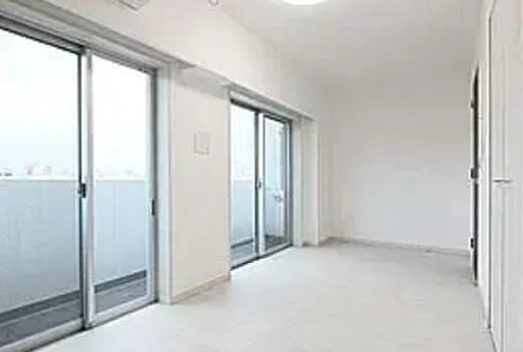居室・リビング　☆明るい洋室☆