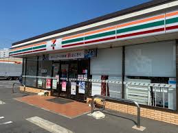 コンビニ　セブンイレブン 高松朝日町3丁目店（コンビニ）まで579m