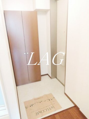 玄関　玄関です。