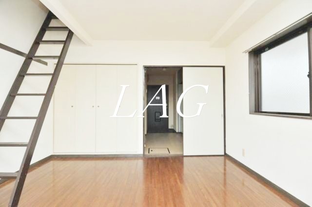 居室・リビング　洋室のお部屋です。