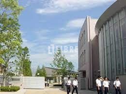 高校・高専　私立早稲田実業学校高等部（高校・高専）まで560m