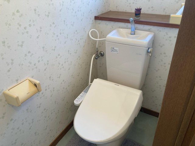 トイレ　新品・未使用ウォシュレット設置済