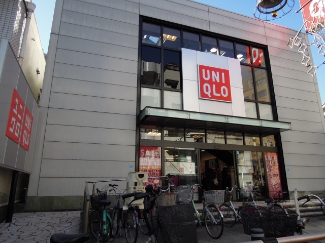 ショッピングセンター　ユニクロ板橋駅前本通り店（ショッピングセンター）まで587m